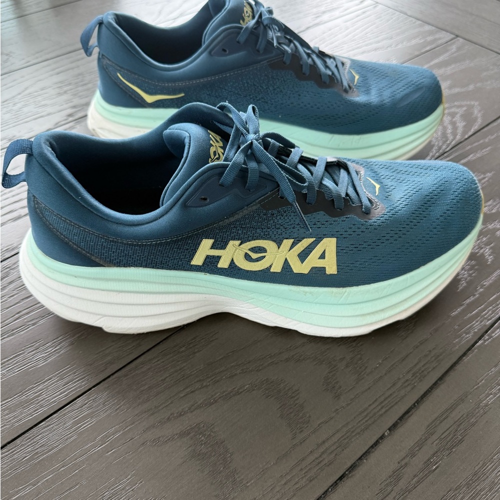 Men’s HOKA Bondi 8 sneakers